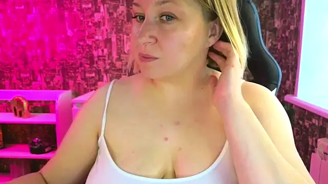 sarakatherin online show from June 10, 2:56 am