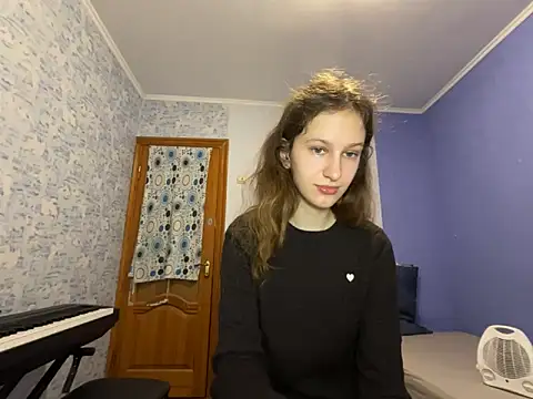 Snapshot of Eva_Angel3 chatting on February 14, 5:43 pm Eva Angel3 online show from February 14, 5:43 pm