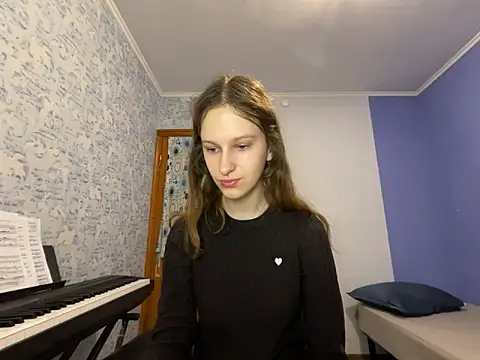 Snapshot of Eva_Angel3 chatting on March 2, 5:53 pm Eva Angel3 online show from March 2, 5:53 pm