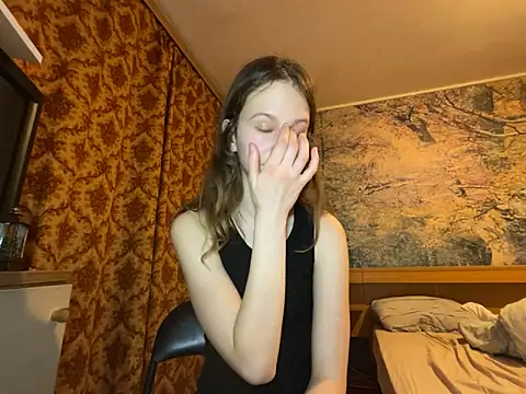 Snapshot of Eva_Angel3 chatting on March 4, 7:31 pm Eva Angel3 online show from March 4, 7:31 pm