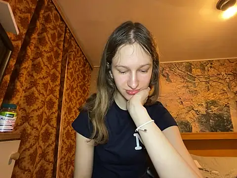 Snapshot of Eva_Angel3 chatting on March 12, 6:47 pm Eva Angel3 online show from March 12, 6:47 pm