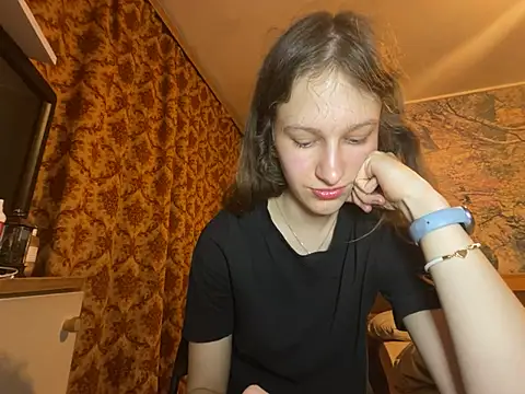 Snapshot of Eva_Angel3 chatting on March 15, 6:47 pm Eva Angel3 online show from March 15, 6:47 pm