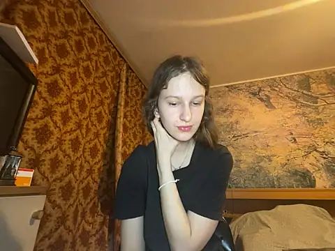 Snapshot of Eva_Angel3 chatting on March 16, 5:17 pm Eva Angel3 online show from March 16, 5:17 pm