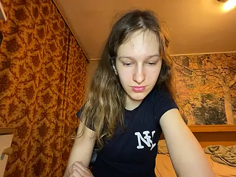 Snapshot of Eva_Angel3 chatting on March 30, 5:25 pm Eva Angel3 online show from March 30, 5:25 pm
