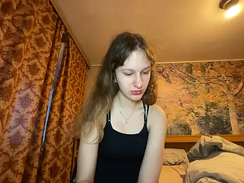 Snapshot of Eva_Angel3 chatting on April 18, 4:55 pm Eva Angel3 online show from April 18, 4:55 pm
