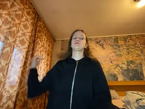 Snapshot of Eva_Angel3 chatting on April 19, 4:06 pm Eva Angel3 online show from April 19, 4:06 pm