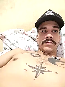 gatobranco001 online show from March 15, 2:56 am