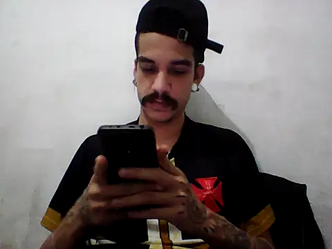 gatobranco001 online show from May 30, 5:54 pm