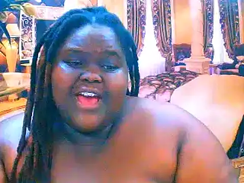 EbonyHotBuns online show from January 12, 7:02 am