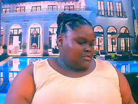 Snapshot of EbonyHotBuns chatting on June 23, 6:39 pm EbonyHotBuns online show from June 23, 6:39 pm
