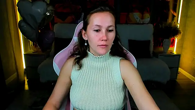 MichelleOrtis online show from March 7, 12:18 am