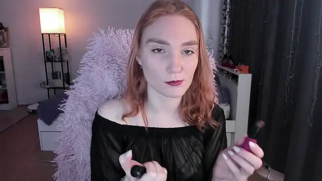 ReddHotPipper online show from February 22, 3:40 am