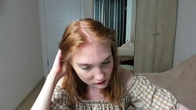 ReddHotPipper online show from July 27, 3:13 am