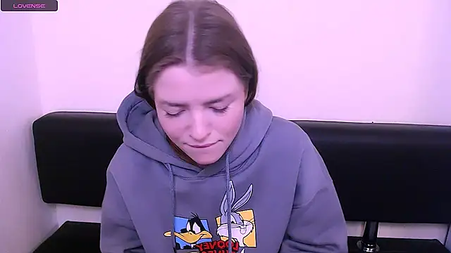 Snapshot of MissOliviaa_ chatting on January 21, 11:03 am MissOliviaa  online show from January 21, 11:03 am