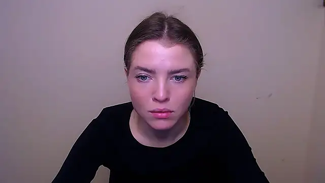 Snapshot of MissOliviaa_ chatting on February 12, 1:27 pm MissOliviaa  online show from February 12, 1:27 pm