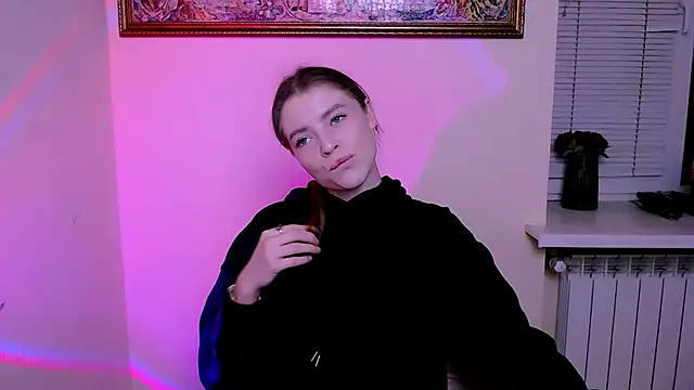 MissOliviaa  online show from February 1, 1:09 pm