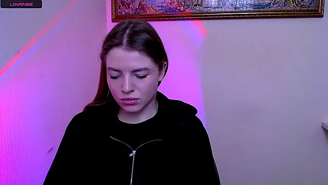 MissOliviaa  online show from February 5, 8:08 am