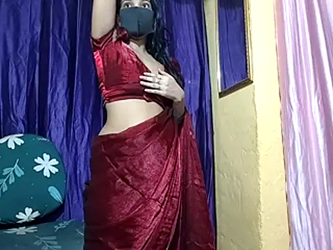 poojaxxx65 online show from January 10, 11:20 pm