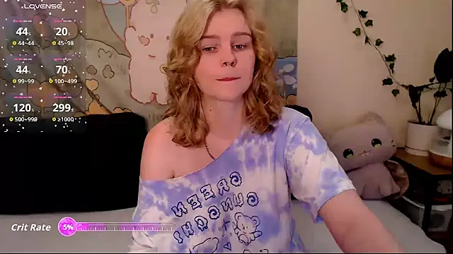 Moona xx online show from June 21, 10:01 pm