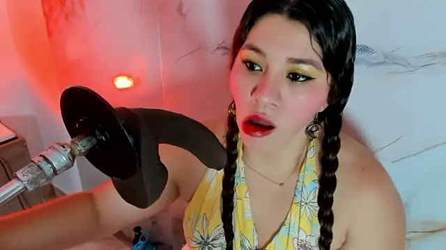 Snapshot of hade_cute chatting on March 7, 4:15 pm hade cute online show from March 7, 4:15 pm