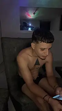 ArturoDelgado1 online show from March 31, 10:37 am