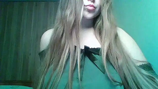 Evasapples online show from January 12, 10:15 pm