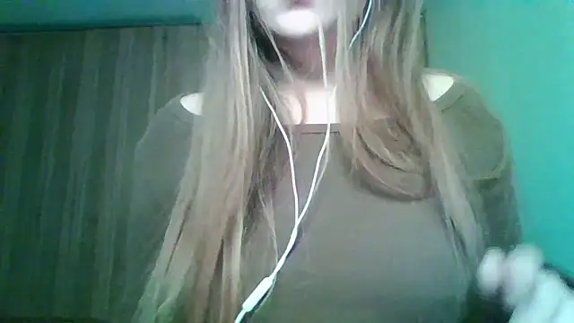 Evasapples online show from May 2, 7:41 pm