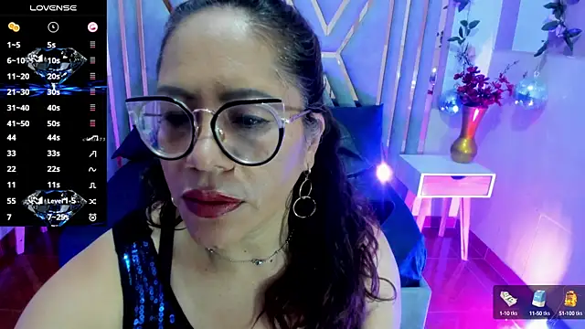 maria paulac online show from December 3, 7:32 am