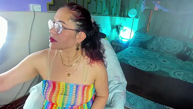 maria paulac online show from October 19, 5:08 am