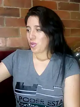 Gabriela squirt02 online show from December 12, 5:48 pm