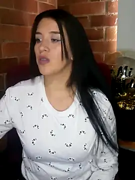 Gabriela squirt02 online show from December 19, 8:02 pm