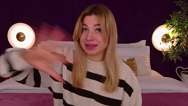 HelenaMorgan online show from October 22, 3:07 am