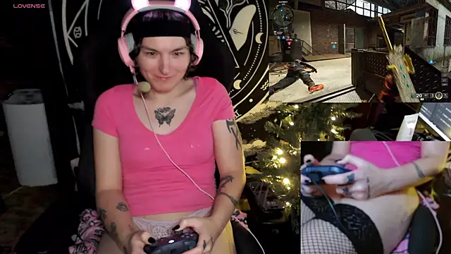 BrandiWRLD 999 online show from December 17, 2:12 am