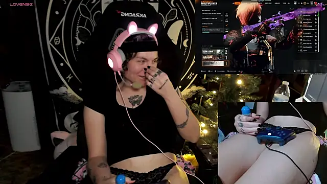 BrandiWRLD 999 online show from December 19, 2:23 am