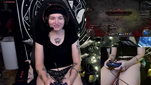 BrandiWRLD 999 online show from December 27, 1:22 am