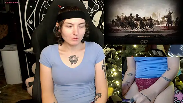 BrandiWRLD 999 online show from January 1, 7:32 pm