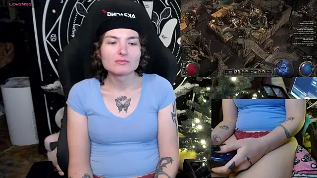 BrandiWRLD 999 online show from January 1, 11:07 pm