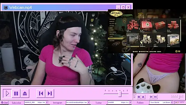 BrandiWRLD 999 online show from January 9, 7:50 pm