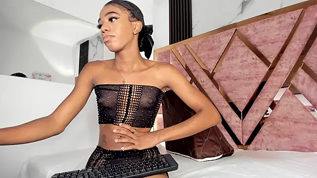 tifany bigdick online show from March 15, 6:32 pm