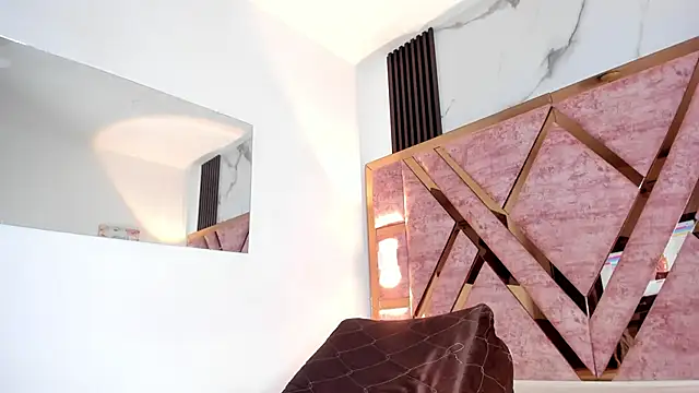 tifany bigdick online show from September 18, 6:43 pm