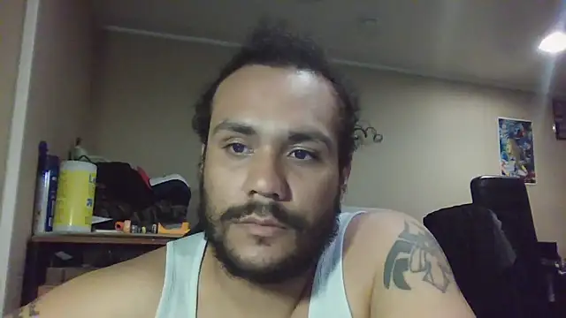 Snapshot of Chef-Munchies69 chatting on April 6, 1:25 am Chef-Munchies69 online show from April 6, 1:25 am