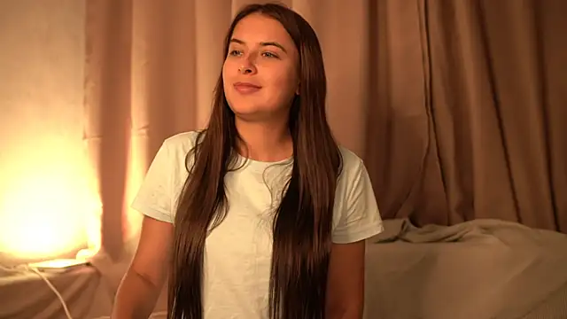 elisa moon online show from September 26, 4:11 pm