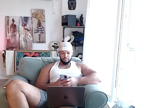 1LordKingsley online show from July 22, 1:25 pm