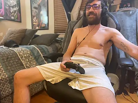 Snapshot of slutty_guy12 chatting on February 3, 2:58 am slutty guy12 online show from February 3, 2:58 am