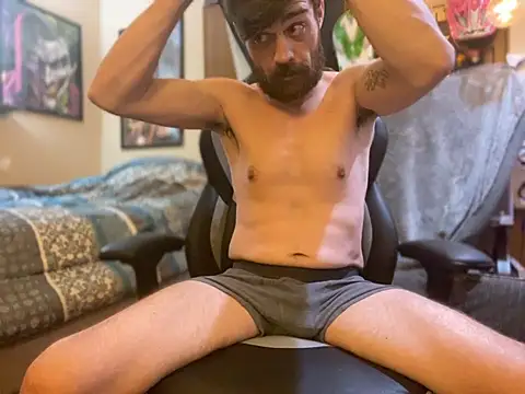 Snapshot of slutty_guy12 chatting on February 11, 1:52 am slutty guy12 online show from February 11, 1:52 am