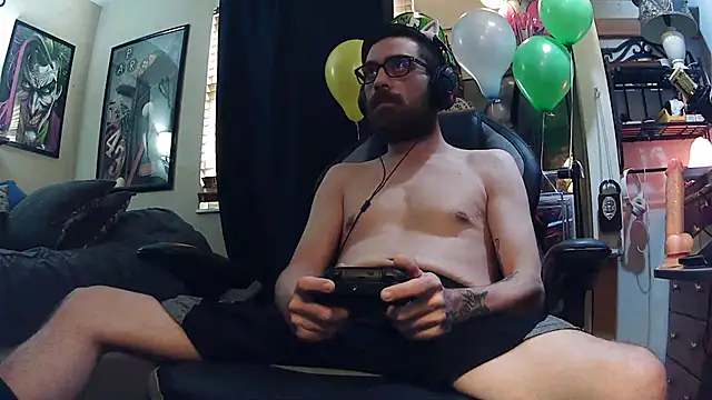 Snapshot of slutty_guy12 chatting on March 10, 10:24 pm slutty guy12 online show from March 10, 10:24 pm