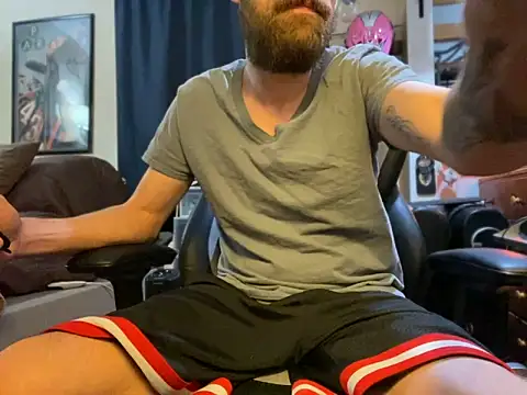 Snapshot of slutty_guy12 chatting on March 22, 12:49 am slutty guy12 online show from March 22, 12:49 am