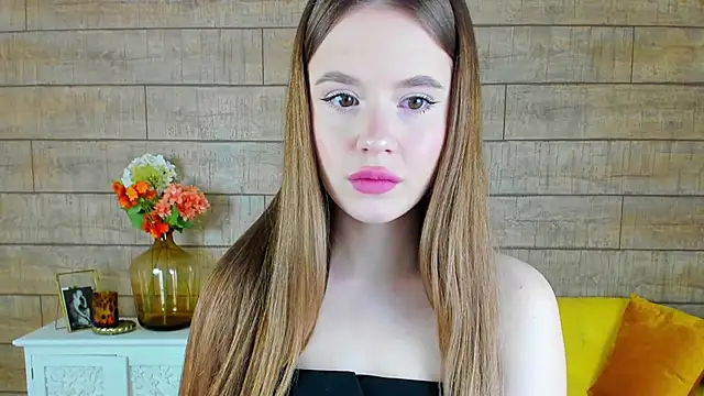 MilanaBalmain online show from February 1, 4:24 am