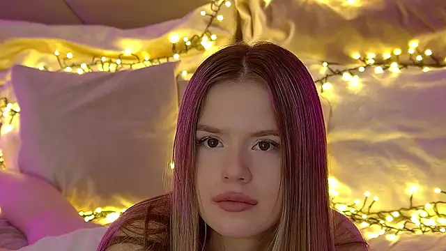 MilanaBalmain online show from March 15, 10:57 am