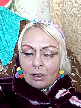 Gardener of Illusions online show from January 6, 7:13 pm